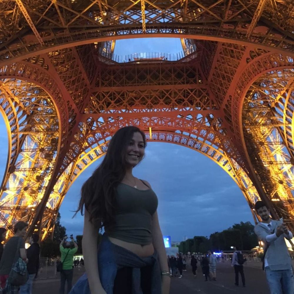 Meet your Posher, Marilia